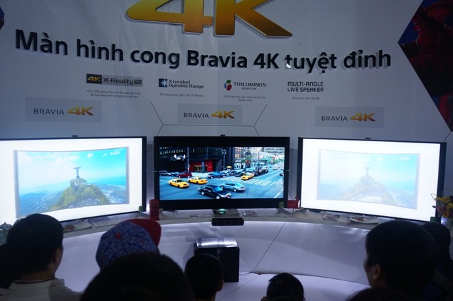 Kính thông minh và TV 4K gây sốt ở Sony Show Hà Nội - ảnh 3