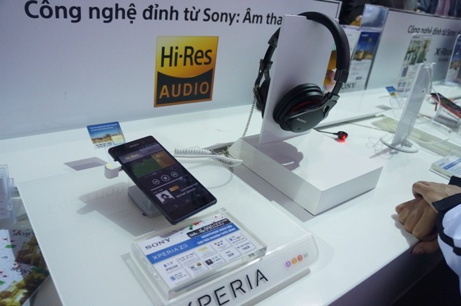 Kính thông minh và TV 4K gây sốt ở Sony Show Hà Nội - ảnh 4