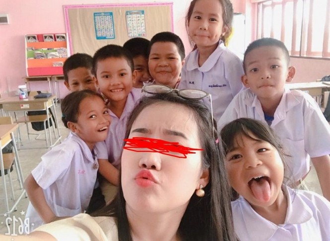 Chấm toán 12+8=4, cô giáo trẻ gây tranh cãi khi phép tính cơ bản còn sai - ảnh 6
