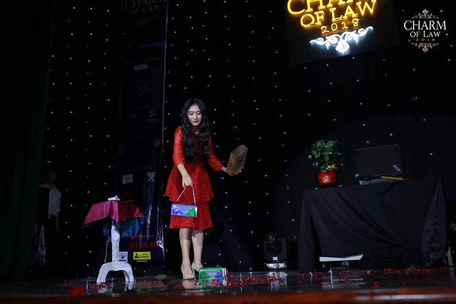 Mãn nhãn với đêm thi tài năng của Top 20 cuộc thi Charm Of Law 2018 - ảnh 21