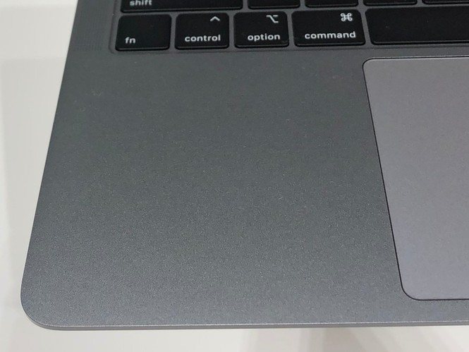 Những hình ảnh đầu tiên của MacBook Air 2018: Chiếc laptop trong mơ của mọi tín đồ Apple! - ảnh 17