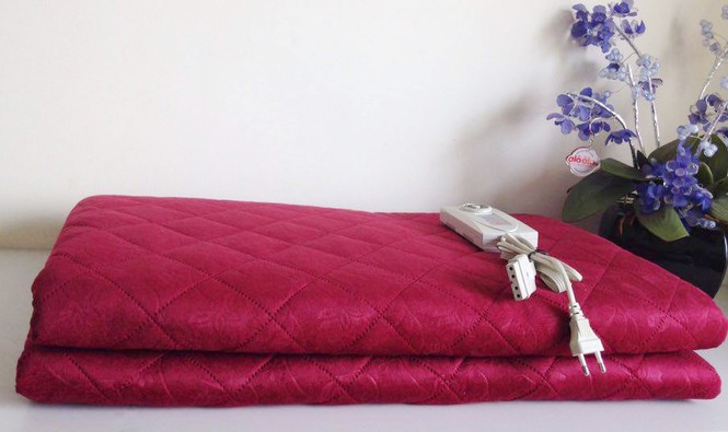 Cảnh báo: Chăn điện, túi sưởi - cứu tinh trong ngày rét hay