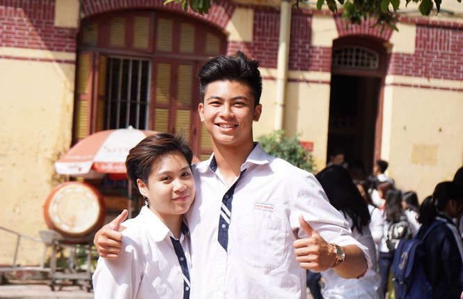 Gặp gỡ hai