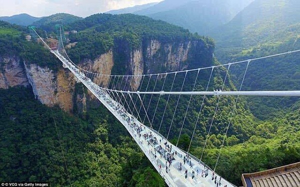 Cầu kính Rồng Mây Sapa sẽ đón khách dịp lễ Quốc khánh, giá vé chỉ từ 100 nghìn đồng - ảnh 2