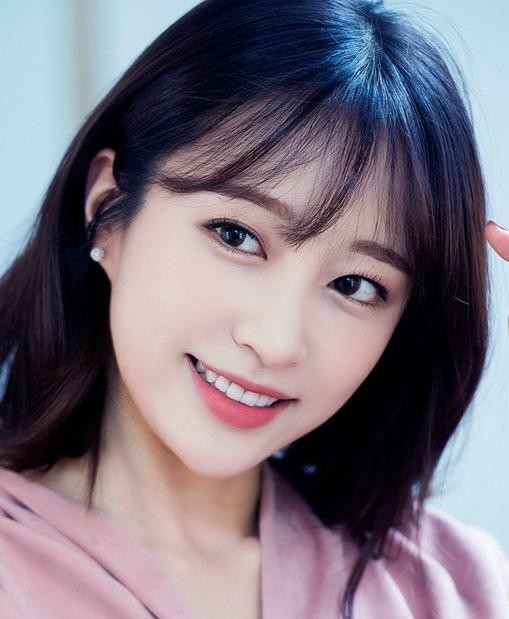 Đây chính là 4 kiểu tóc mái mà các sao Hàn chuộng nhất vào mùa Hè - ảnh 1