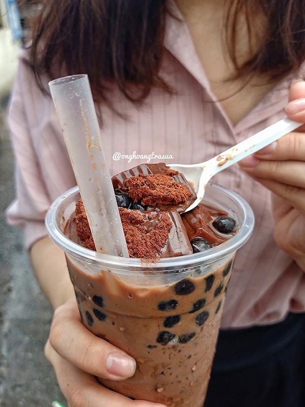 Giới trẻ Sài Gòn đổ xô tìm kiếm milo trân châu kem cheese: Chỉ 30K