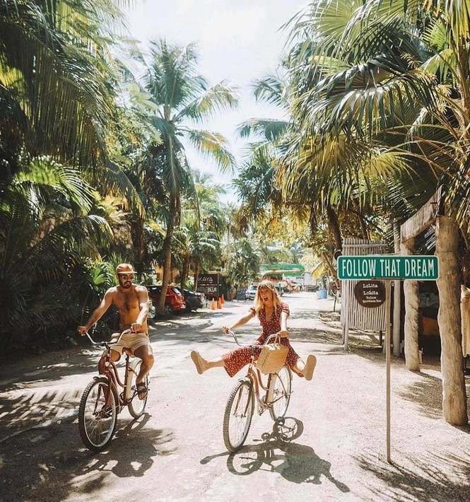 Resort ma mị với hình nhân gỗ khổng lồ tại thị trấn cổ ở Mexico - ảnh 11