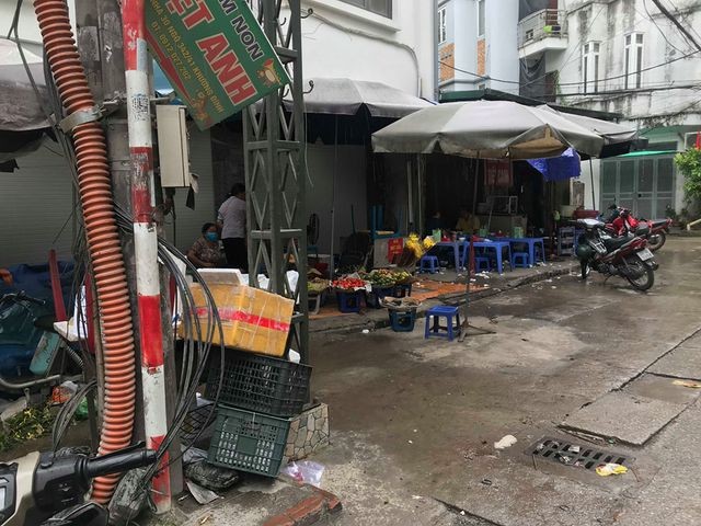 Sau vụ cháy kinh hoàng: Sơ tán con về quê, nhiều nhà dân nhận