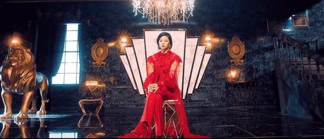 Thật thú vị khi JYP tích cực “đẩy thuyền” cho TWICE trong MV mới “Feel Special” - ảnh 13