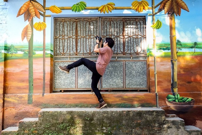 Xuất hiện làng bích họa đầu tiên ở Hà Nội