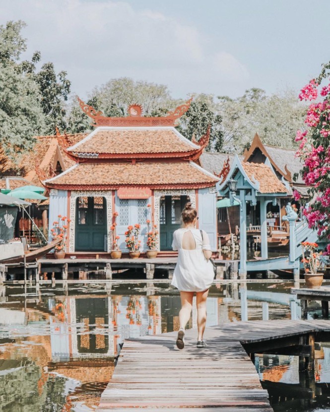 Thủy quái bao quanh ngôi đền trong thành cổ ở Thái Lan - ảnh 9