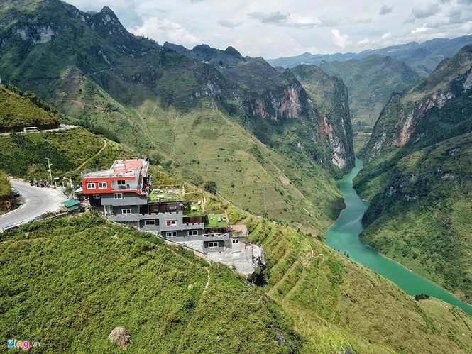 Chủ tịch Mèo Vạc