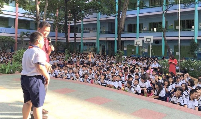 Học sinh sợ đến trường vì bị bắt nạt: Rối loạn tâm thần và những hành vi tiêu cực - ảnh 1