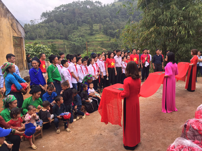 Teen THCS Cầu Giấy ghé thăm trường Khư Phá (Hà Giang) trong chuyến thiện nguyện ý nghĩa - ảnh 4