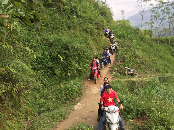 Teen THCS Cầu Giấy ghé thăm trường Khư Phá (Hà Giang) trong chuyến thiện nguyện ý nghĩa - ảnh 1
