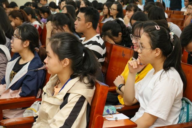 “Sử dụng mạng xã hội quá nhiều dễ mắc bệnh hoang tưởng” - ảnh 2
