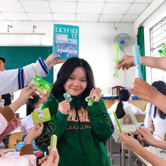 Lại thêm một