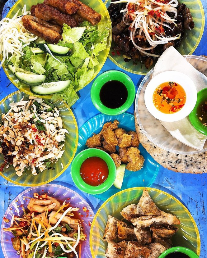 Những khu ẩm thực nổi tiếng cực thu hút các