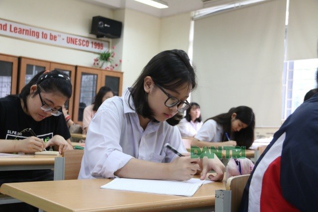 Chủ tịch Hà Nội: Chiều 28/2 sẽ quyết định học sinh đi học hay nghỉ tiếp - ảnh 1