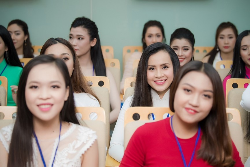 Nữ sinh Sài thành rạng rỡ tại Sơ khảo phía Nam Hoa hậu Việt Nam 2018 - ảnh 17