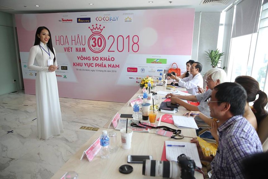 Hé lộ hậu trường sơ khảo phía Nam Hoa hậu Việt Nam 2018 - ảnh 6