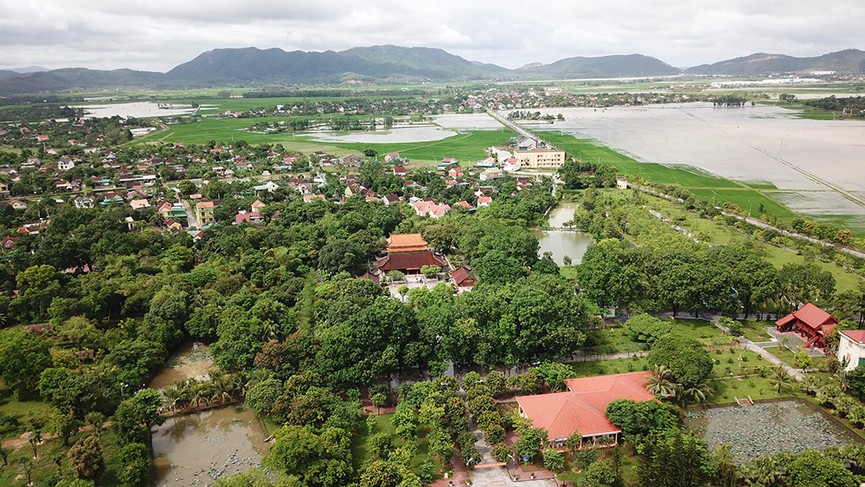 Làng sen quê Bác tuyệt đẹp dưới góc máy flycam - ảnh 4