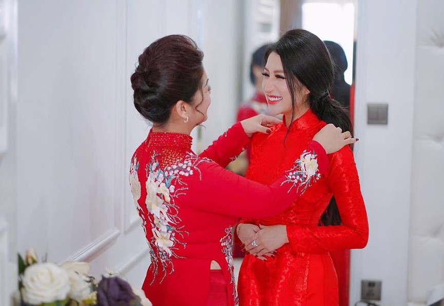 Sau ồn ào mua xe tiền tỉ, Vân Navy bất ngờ lên xe hoa - ảnh 1