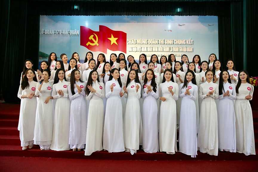 Thí sinh HHVN giao lưu cùng Lữ đoàn 170 Hải quân - ảnh 7