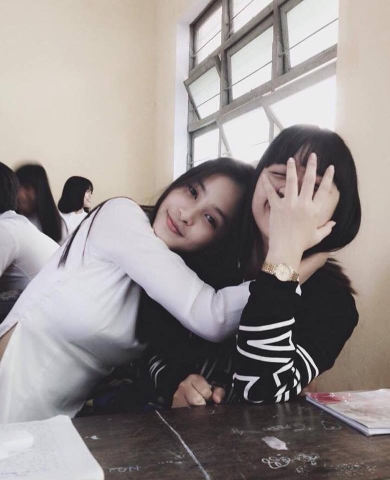 Loạt ảnh đời thường chưa từng tiết lộ của tân Hoa hậu Trần Tiểu Vy - ảnh 6
