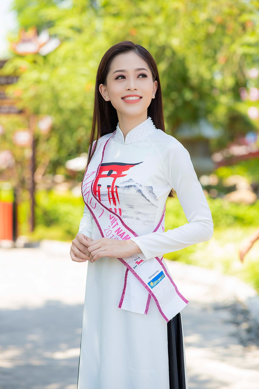 Top 3 HHVN 2018 đọ sắc với áo dài hoạ tiết Nhật Bản - ảnh 6
