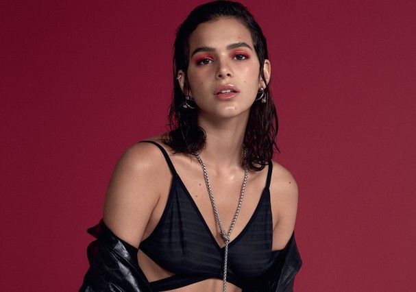 Bruna Marquezine cô bồ bốc lửa của tiền đạo Brazil Neymar - ảnh 21