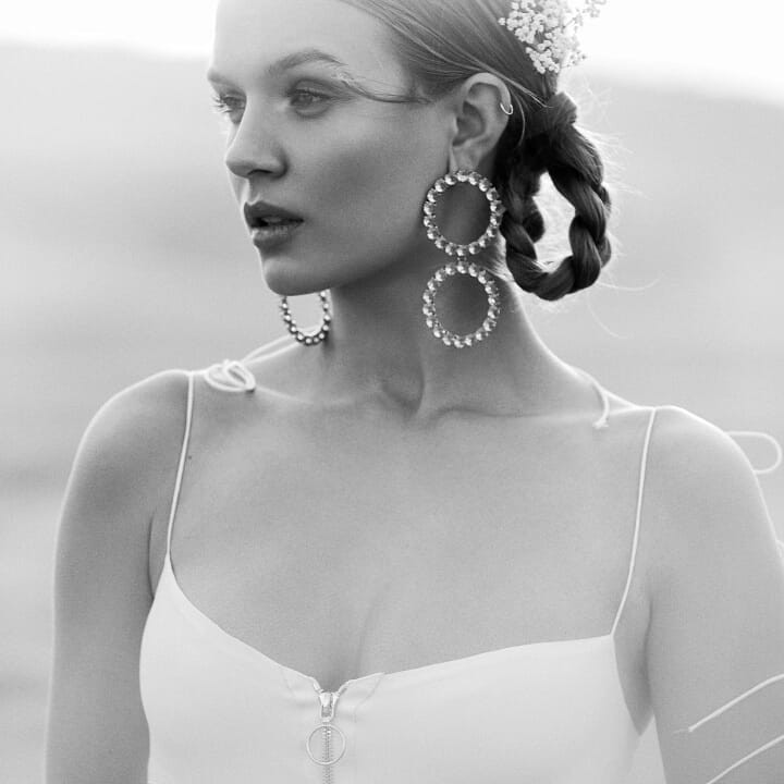 Thiên thần Josephine Skriver tung ảnh gợi tình khích lệ tuyển Đan Mạch - ảnh 7