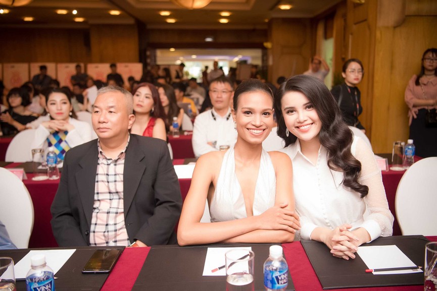 Dàn Hoa hậu, Á hậu lộng lẫy đọ sắc tại họp báo chung khảo phía Nam - ảnh 15