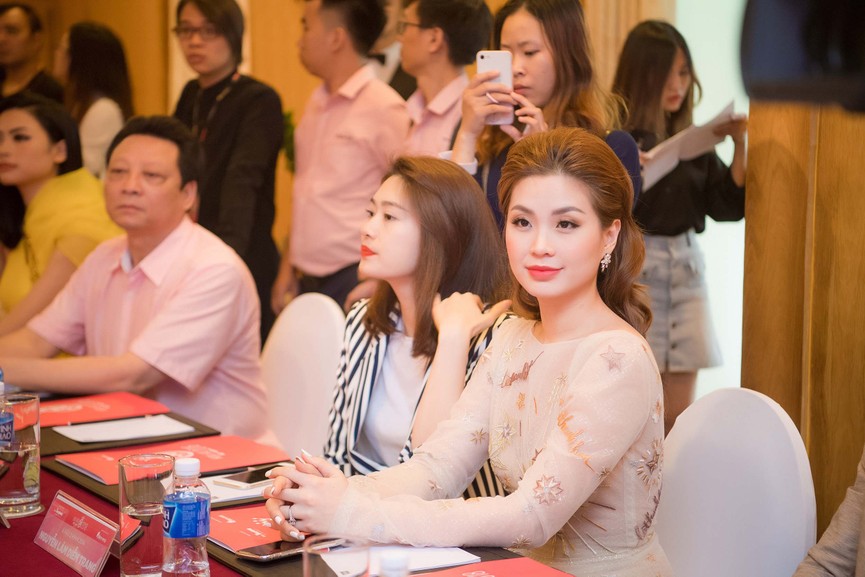 Dàn Hoa hậu, Á hậu lộng lẫy đọ sắc tại họp báo chung khảo phía Nam - ảnh 17