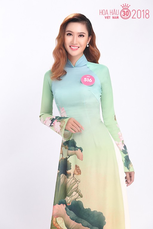 30 thí sinh Hoa hậu phía Nam khoe sắc dịu dàng với tà áo dài - ảnh 16