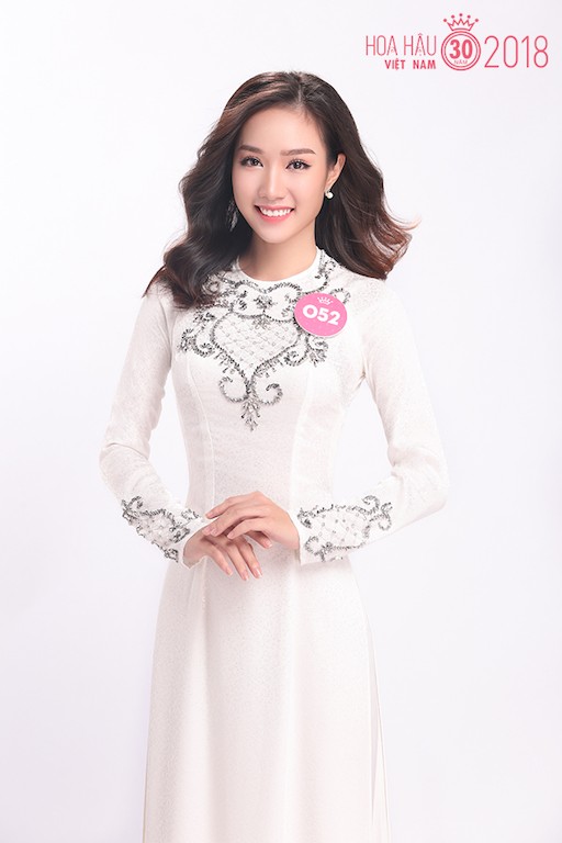 30 thí sinh Hoa hậu phía Nam khoe sắc dịu dàng với tà áo dài - ảnh 17