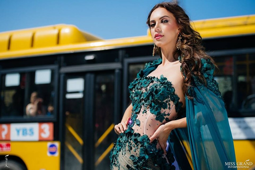 Ảnh chân dung của Á hậu Phương Nga tại Miss Grand 2018 nhận 'bão like' - ảnh 9