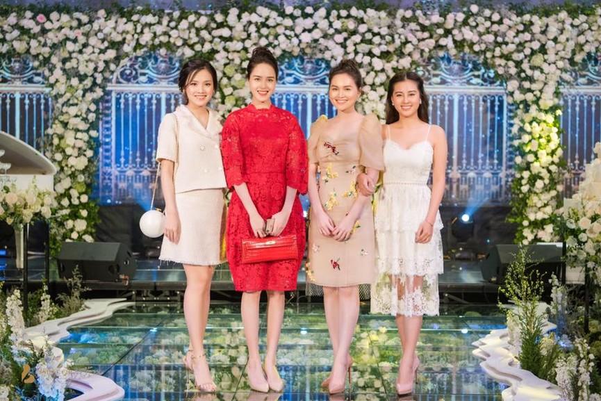 Toàn cảnh đám cưới lộng lẫy như 'cổ tích' của Á hậu Thanh Tú - ảnh 3