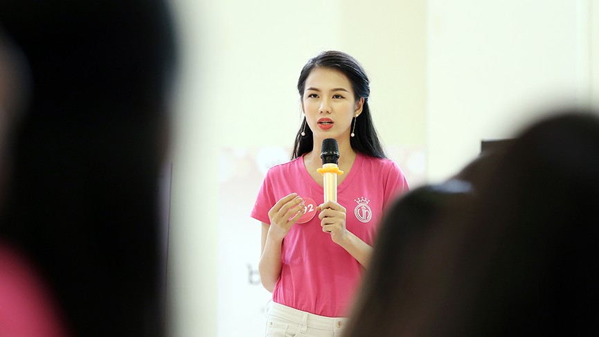 Lớp học nói trước đám đông của thí sinh Hoa hậu Việt Nam - ảnh 3
