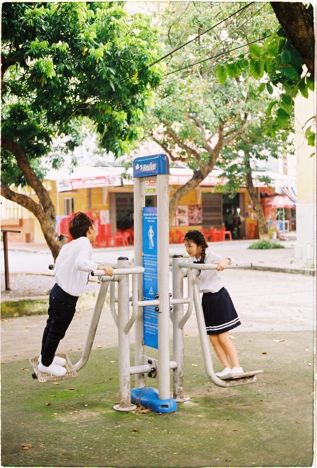 Bộ ảnh lãng mạn đưa ta trở về thời học sinh để nhớ, để thương - ảnh 4