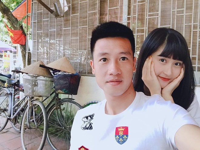 Bạn gái cầu thủ dự AFF Cup: Từ xinh đẹp, dịu dàng đến gợi cảm, cá tính - ảnh 7