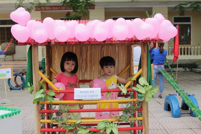 'Phù phép' phế liệu thành đồ chơi trẻ em - ảnh 4