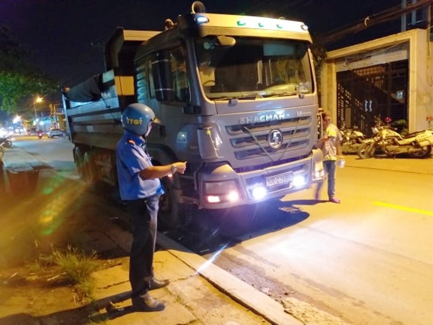 Xử lý hàng loạt 'hung thần' náo loạn đường phố TPHCM - ảnh 2