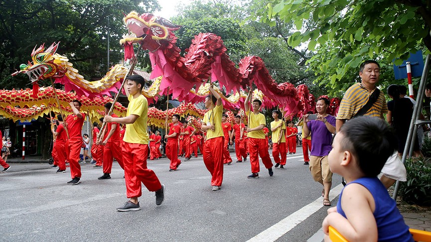 Cận cảnh lễ hội đường phố 'Tinh hoa Hà Nội - Hội tụ và Tỏa sáng' - ảnh 2