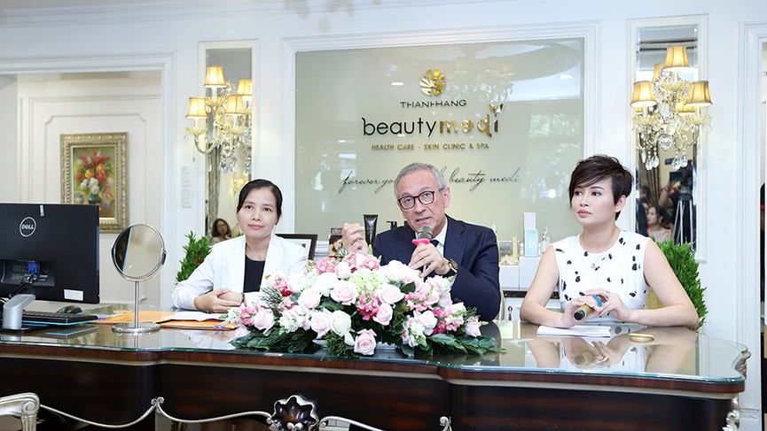 Học giữ nhan sắc từ chuyên gia từng chăm sóc da tổng thống Mỹ - ảnh 7