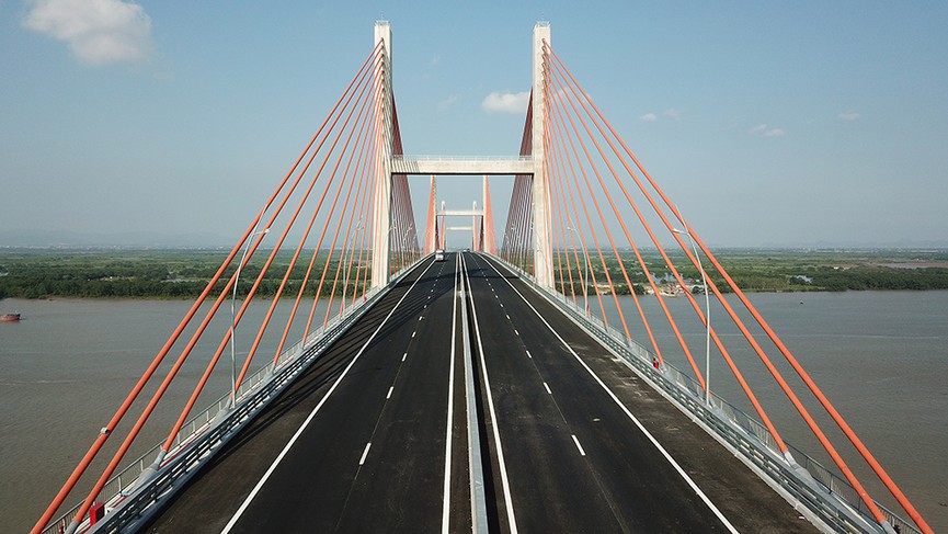 Chiêm ngưỡng cây cầu hơn 7.000 tỷ đồng nối liền Hải Phòng - Quảng Ninh - Ảnh 8.