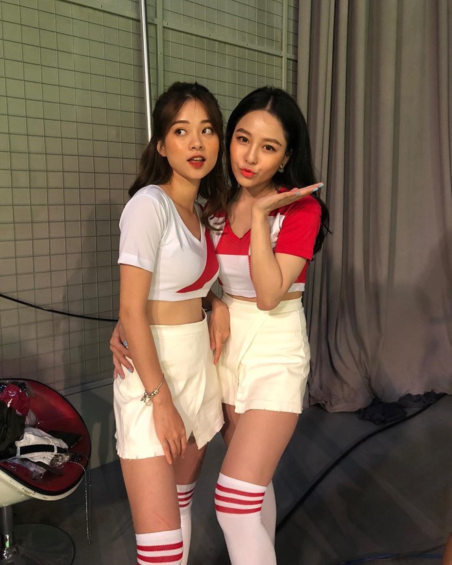 Nhìn gần dàn hot girl khoe sắc cổ vũ World Cup 2018 - ảnh 5