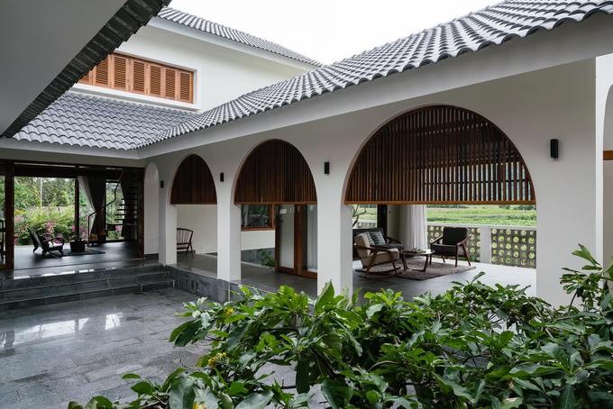 Ngôi nhà đẹp như resort con trai xây tặng ba mẹ ở Bình Định - ảnh 4