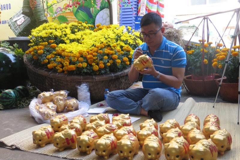 Người dân Sài Gòn săn mua đặc sản Tây Bắc ăn Tết - ảnh 4