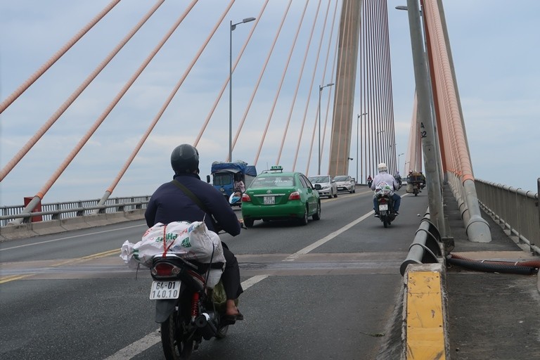 Sợ kẹt xe, người Miền Tây tranh thủ về lại Sài Gòn từ sớm - ảnh 3